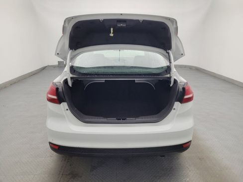 Used 2018 Ford Focus SE image 29