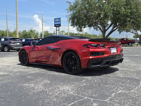 Used 2023 Chevrolet Corvette Z06 RWD image 7