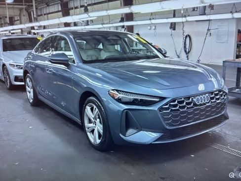 Used 2025 Audi A5 2.0T Premium Plus image 4