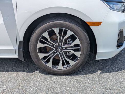 Used 2025 Honda Odyssey Elite image 7