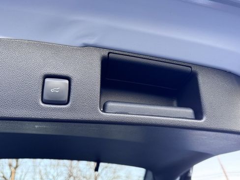 Used 2025 Ford Escape ST-Line Select image 38