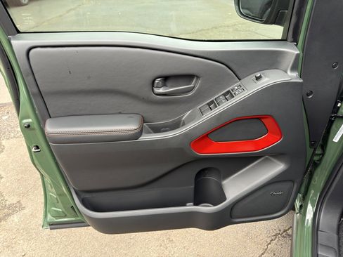 New 2026 Nissan Frontier PRO-4X image 17