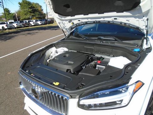 Used 2022 Volvo XC90 T6 Inscription w/ Advanced Package image 21