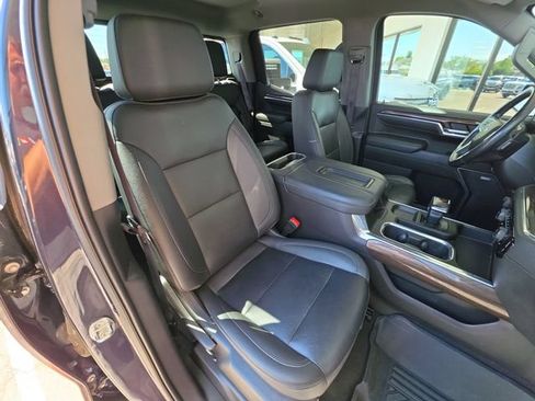 Used 2022 Chevrolet Silverado 1500 LT Trail Boss w/ Convenience Package II AWD/4WD image 17