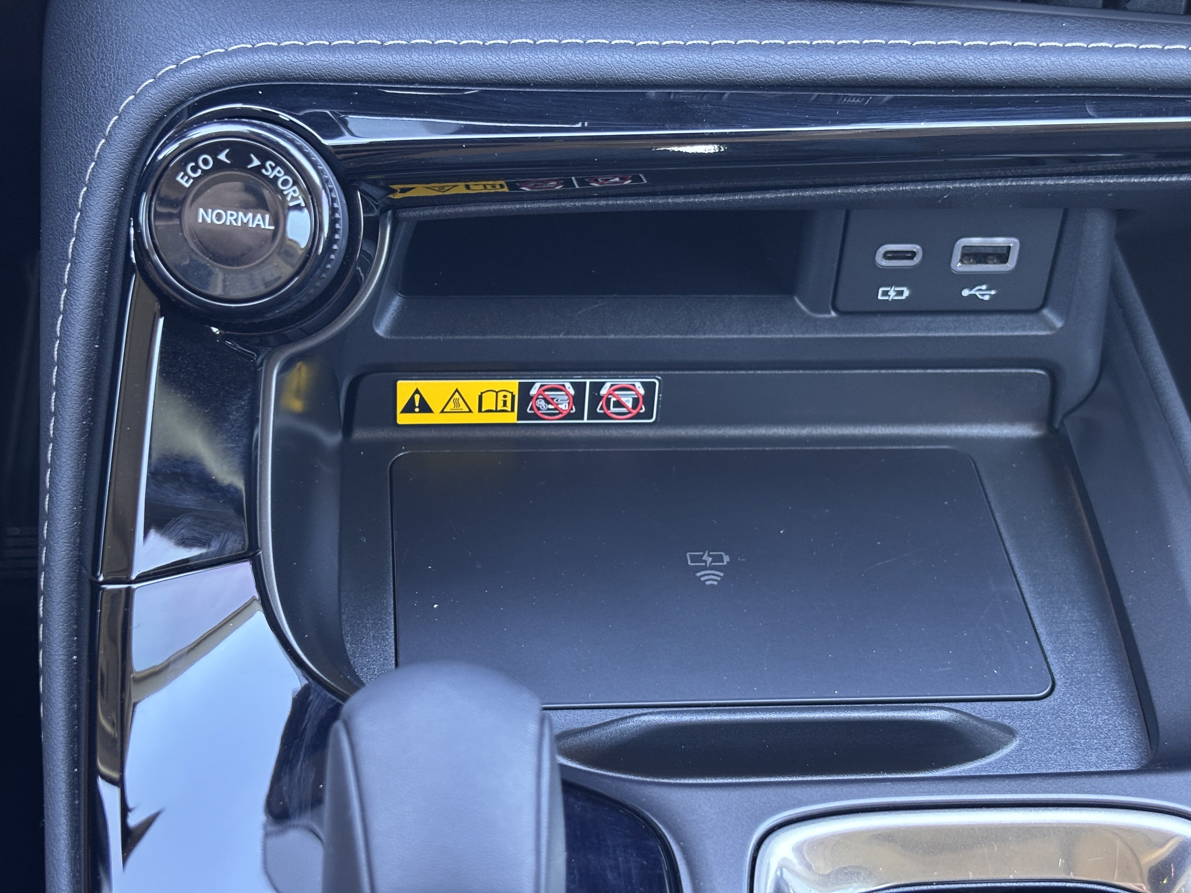 Certified 2025 Lexus NX 250 FWD w/ Accessory Package (2T) image 25