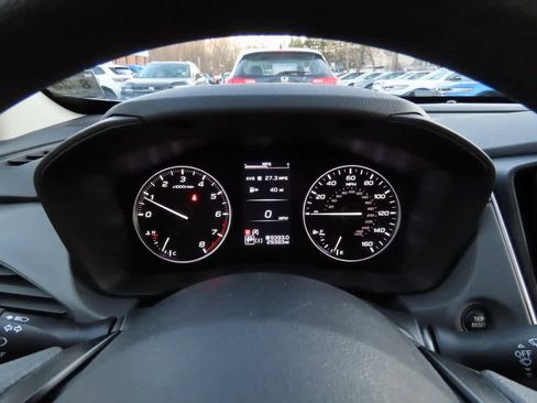 Used 2024 Subaru Crosstrek 2.0i Premium image 23