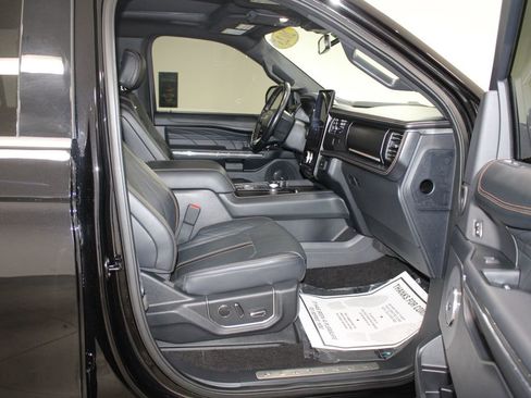Used 2023 Ford Expedition Max Platinum image 31