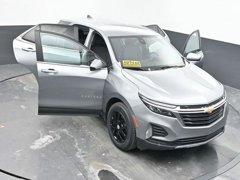Used 2024 Chevrolet Equinox LT image 59