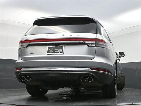 Used 2021 Lincoln Aviator Reserve w/ Equipment Group 202A image 36