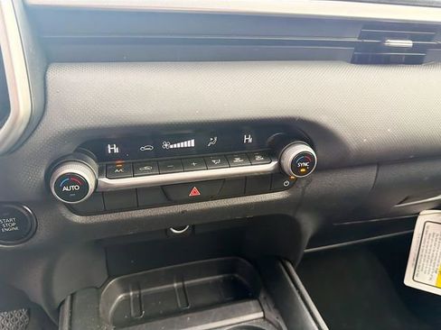 Used 2025 MAZDA CX-50 AWD 2.5 S w/ Weather Package image 15