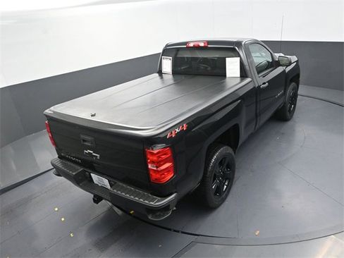 Used 2018 Chevrolet Silverado 1500 W/T w/ Black Out Edition image 15