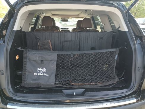 Used 2022 Subaru Ascent Touring image 7