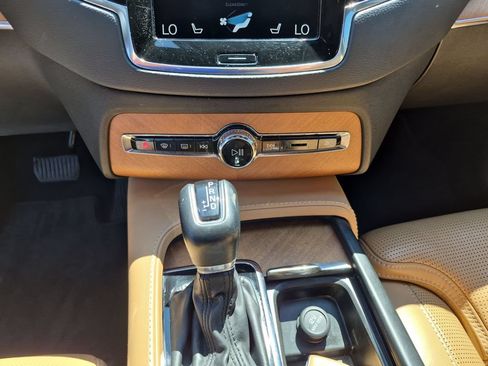 Used 2020 Volvo XC90 T6 Inscription AWD/4WD image 27
