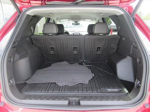 Used 2021 Chevrolet Equinox Premier image 29