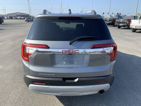 Used 2021 GMC Acadia SLE w/ Driver Convenience Package FWD image 8
