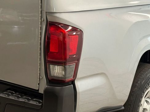 Used 2021 Toyota Tacoma SR image 10