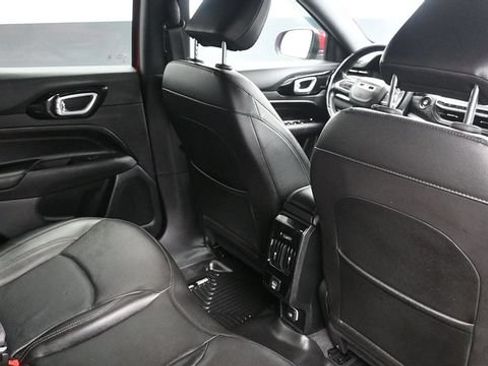 Used 2022 Jeep Compass Limited AWD/4WD image 10
