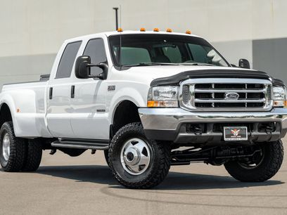 Used 2000 Ford F350 Lariat