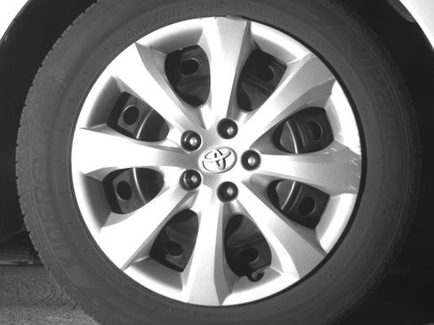 Used 2025 Toyota Corolla LE FWD image 16