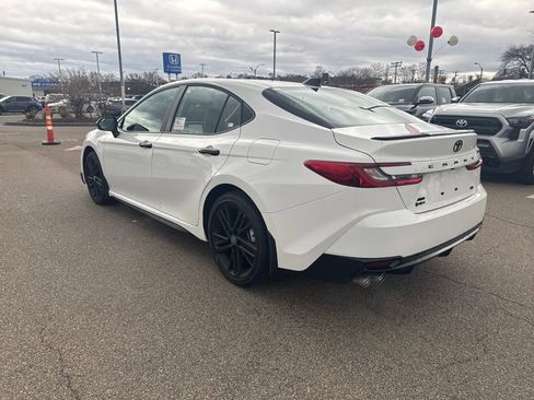New 2026 Toyota Camry Hybrid w/ Convenience Package AWD/4WD image 5
