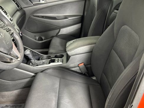 Used 2016 Hyundai Tucson SE image 12