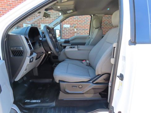 Used 2019 Ford F150 XLT image 15