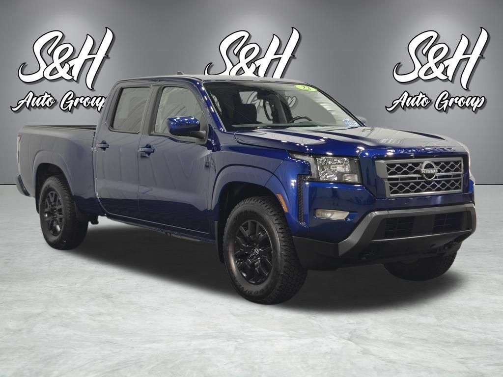 Used 2023 Nissan Frontier SV w/ Technology Package AWD/4WD image 2