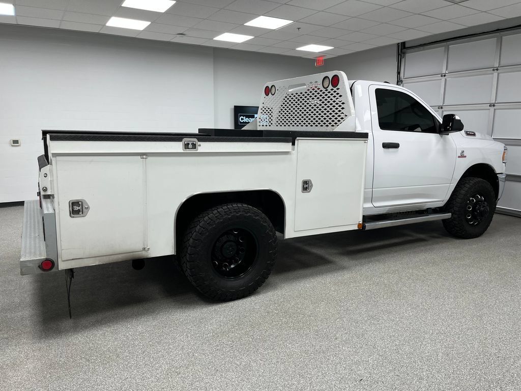 Used 2022 RAM 3500 Tradesman AWD/4WD image 11