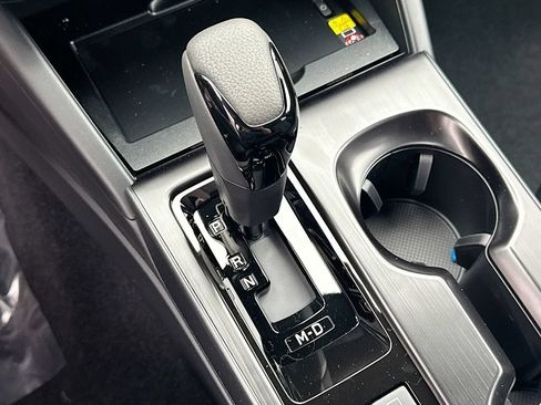 New 2026 Subaru Outback Touring AWD/4WD image 15