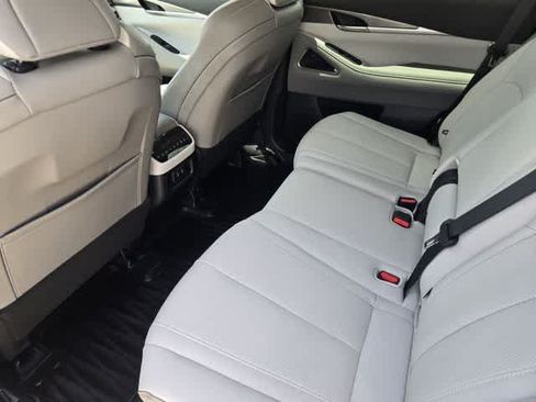 Certified 2026 INFINITI QX60 Luxe w/ Cargo Package AWD/4WD image 12