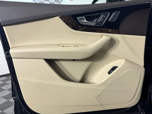 Used 2017 Audi Q7 3.0T Premium Plus image 42