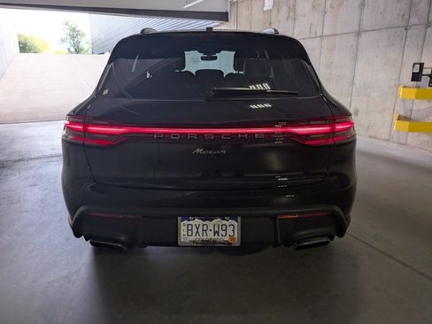 Used 2025 Porsche Macan image 8