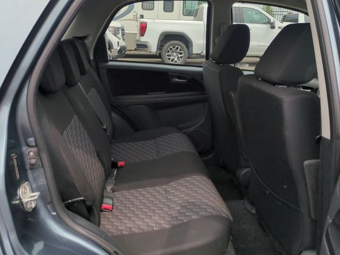 Used 2009 Suzuki SX4 AWD Hatchback w/ Touring Pkg image 17
