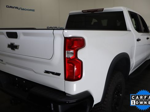 Used 2026 Chevrolet Silverado 1500 ZR2 w/ Dark Appearance Package AWD/4WD image 6
