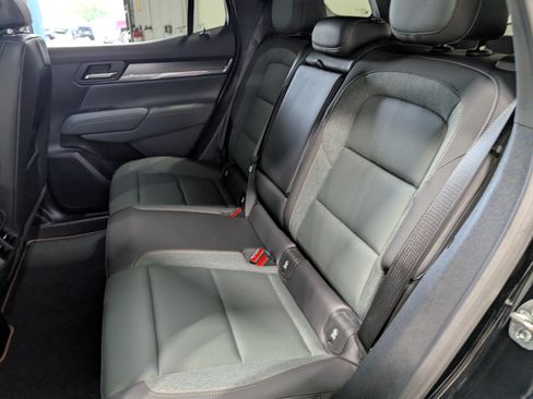 Used 2026 GMC Terrain AT4 AWD/4WD image 15