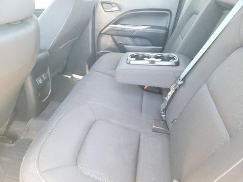 Used 2020 GMC Canyon SLE w/ Elevation Edition RWD image 17