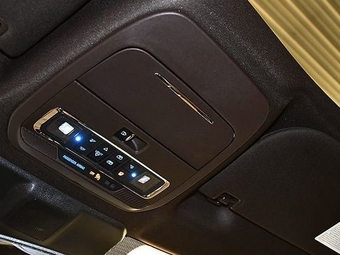 Used 2025 Ford F150 King Ranch w/ FX4 Off-Road Package AWD/4WD image 33