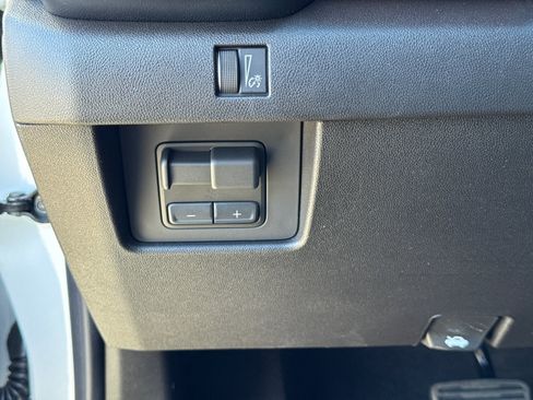 New 2026 GMC Canyon AT4 AWD/4WD image 28