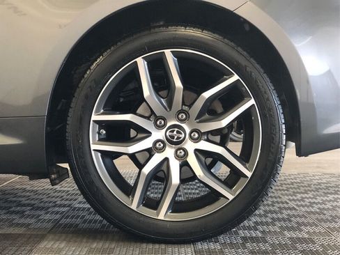 Used 2014 Scion tC FWD image 19
