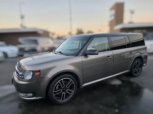 Used 2014 Ford Flex SEL w/ Equipment Group 202A FWD image 14