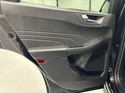 Used 2025 Ford Escape ST-Line image 37