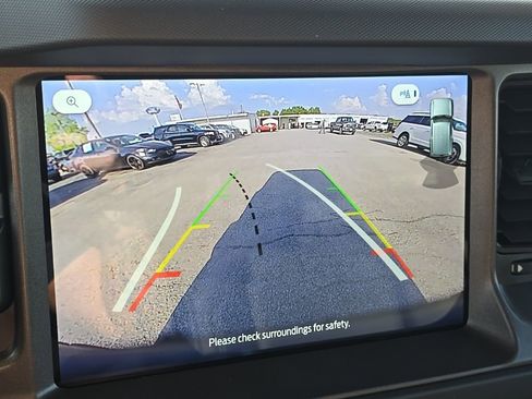 New 2025 Ford Bronco Badlands image 40