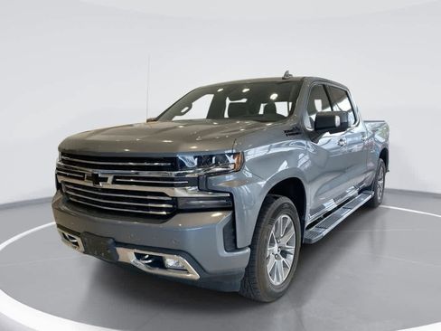 Used 2022 Chevrolet Silverado 1500 High Country w/ Technology Package AWD/4WD image 1