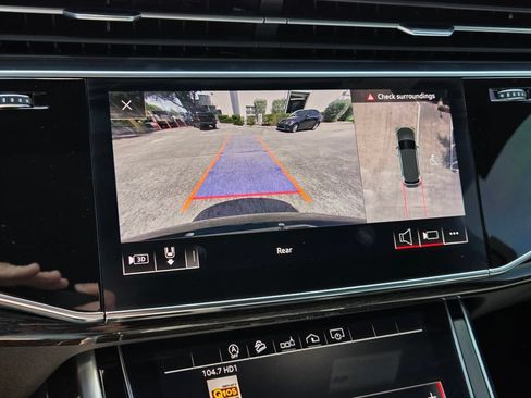 Used 2020 Audi SQ7 Premium Plus w/ Driver Assistance Package AWD/4WD image 27