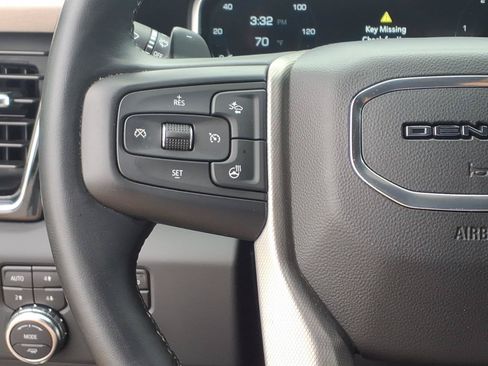 Used 2023 GMC Sierra 1500 Denali w/ Denali Reserve Package AWD/4WD image 14