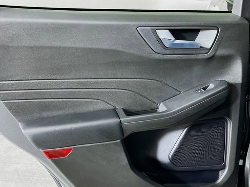 Used 2024 Ford Escape ST-Line w/ Tech Pack #1 image 29