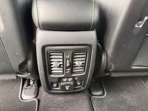 Used 2022 Dodge Durango SRT AWD/4WD image 24