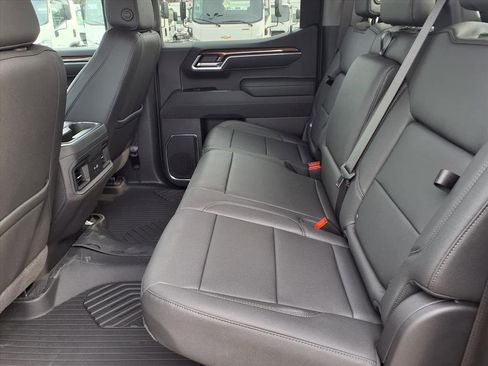 New 2026 Chevrolet Silverado 1500 LT Trail Boss w/ Convenience Package II image 7