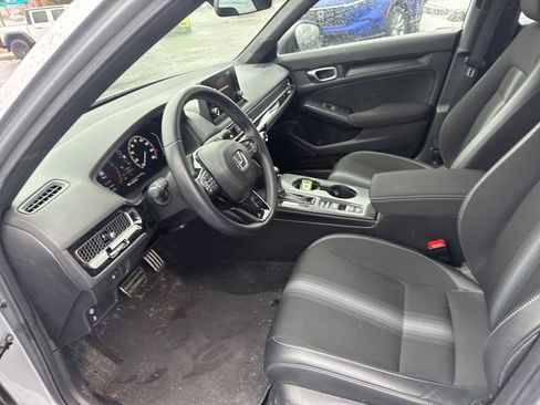 Used 2023 Honda Civic Sport image 12