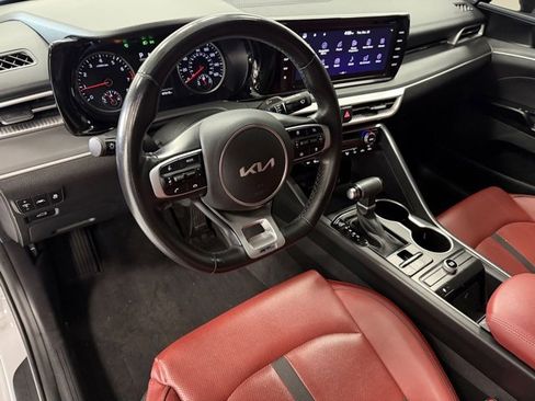 Used 2023 Kia K5 GT-Line image 10